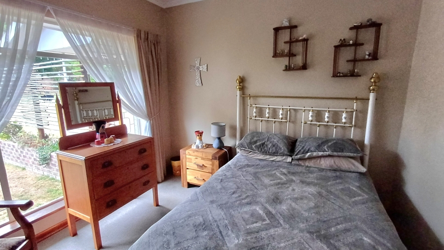 4 Bedroom Property for Sale in Vanes Estate Eastern Cape